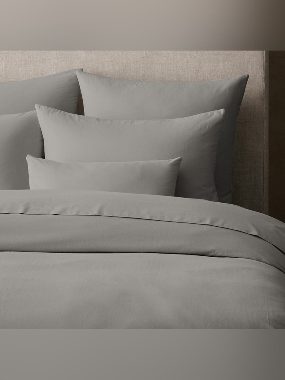 Restoration Hardware 100% King Duvet, Medium Grey